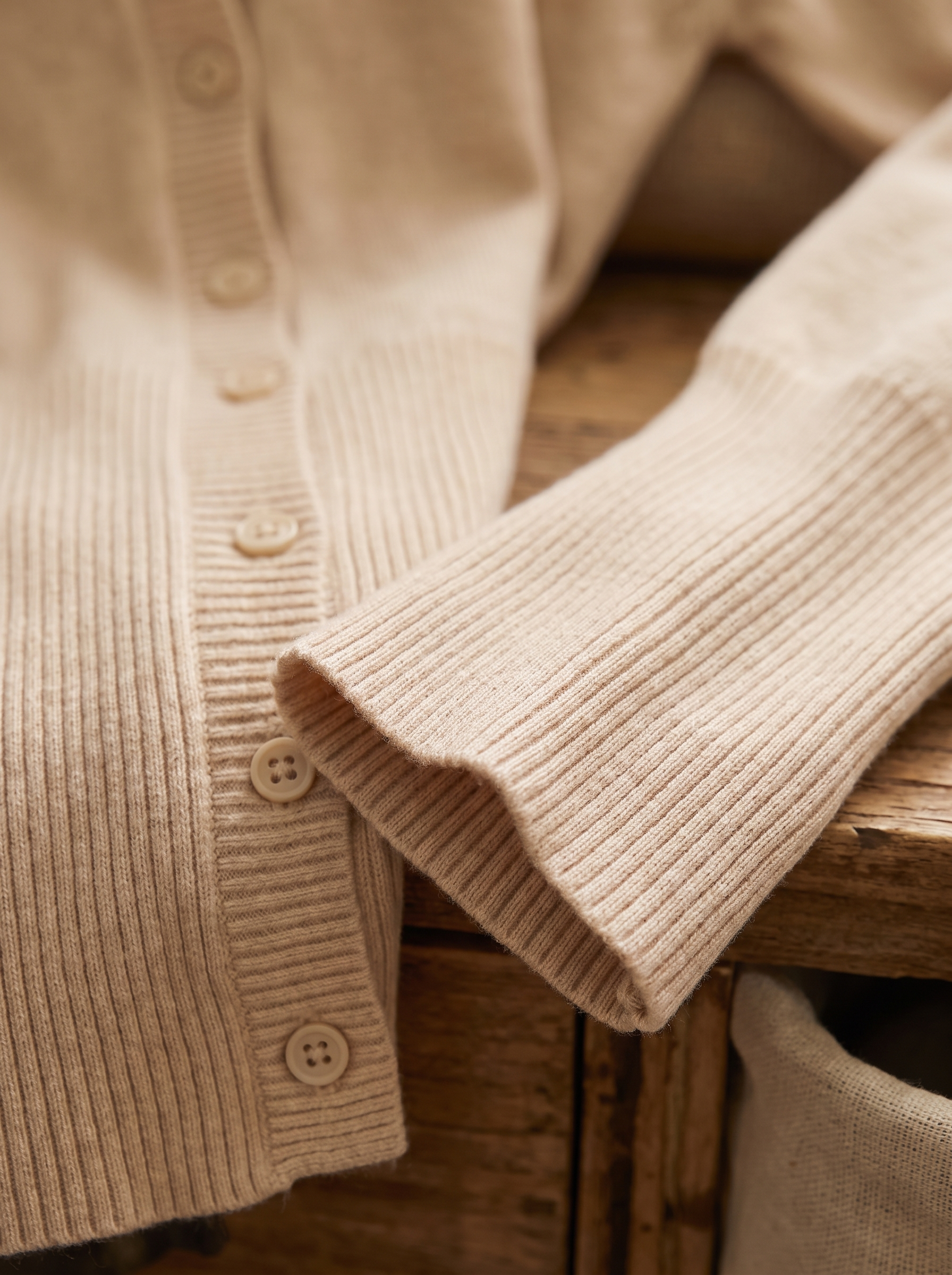 MJ Beige 4